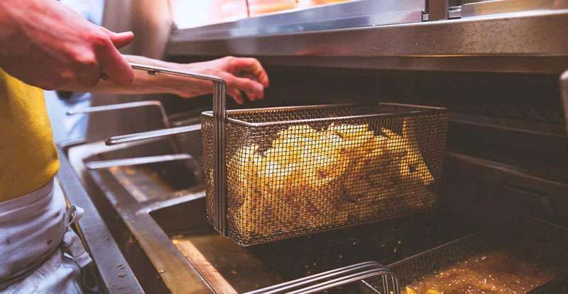 Fretting over Fish and Chip Shop Insurance? We've got you covered ⋆ Article Good