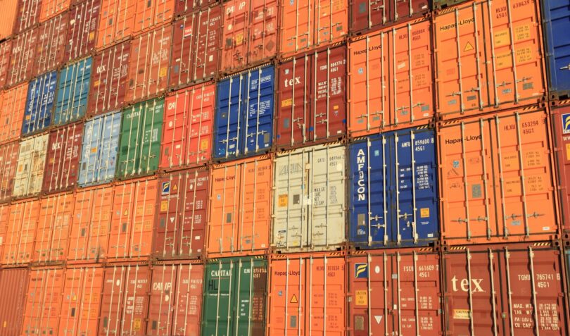 How detection and demurrage fees can be avoided in the container shipping industry?